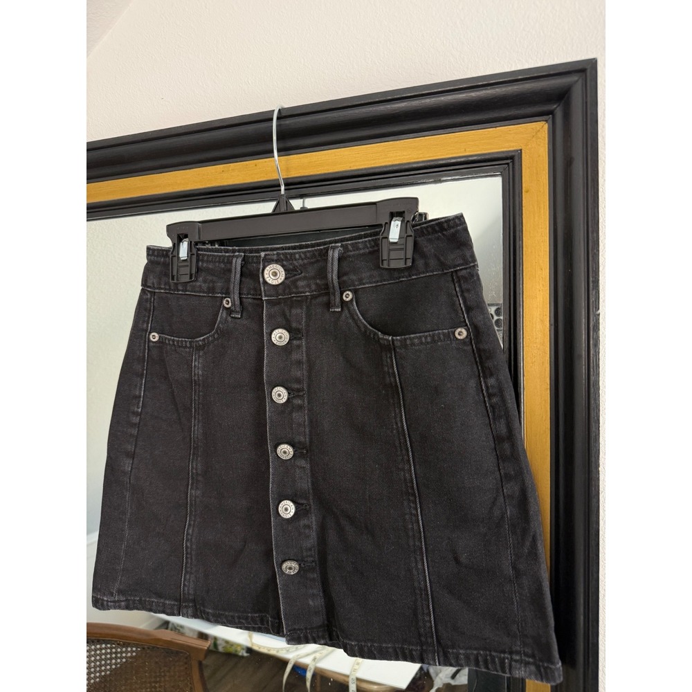 American Eagle Hi-Rise A-Line Skirt‎ Black Denim Button Front Mini Size 00